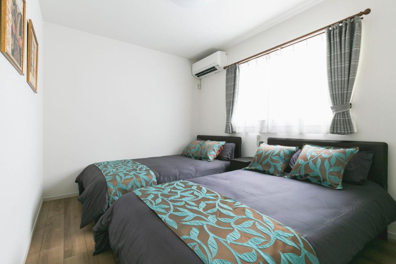 Villa 那覇空港まで10分#新築戸建#国際通りdfs近く#駐車場2台無料#free Wifi#最大12名